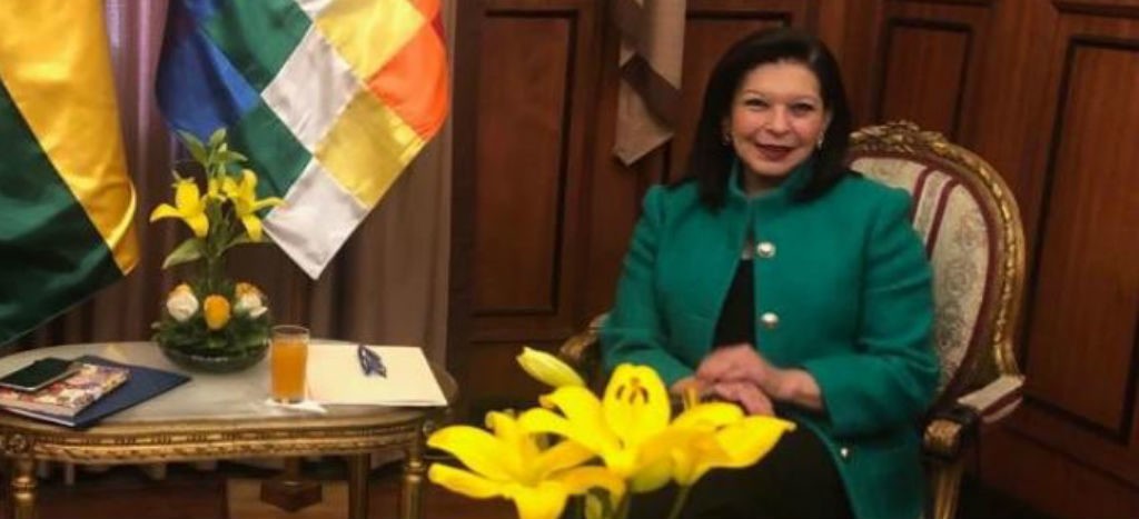 María Teresa Mercado sale de Bolivia rumbo a México