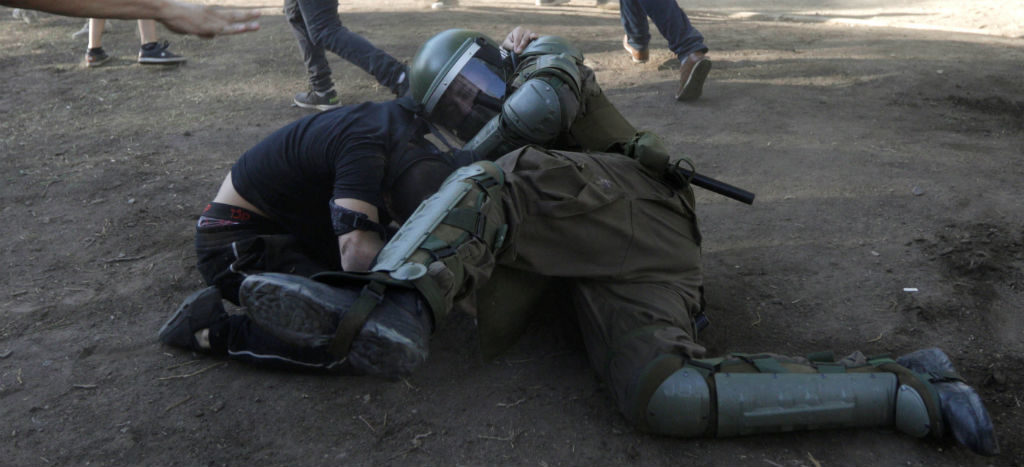 Piñera impulsa ley de protección a Carabineros por protestas en Chile | Video