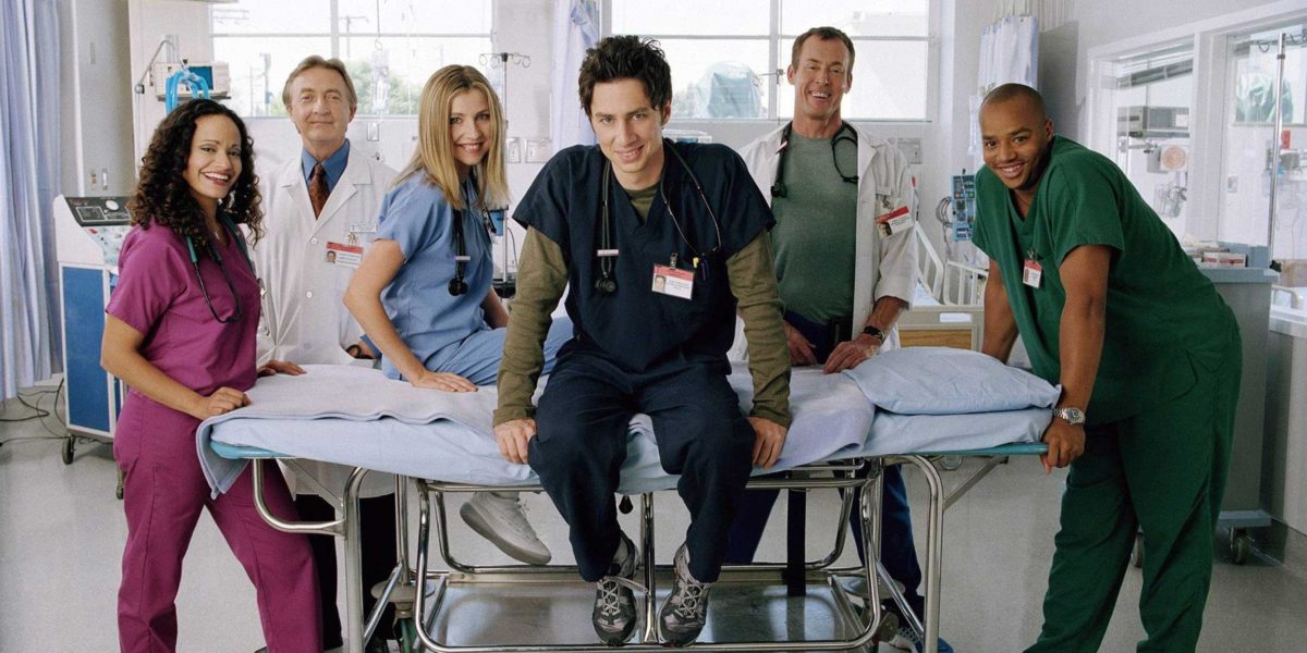 Scrubs: 5 parejas que son perfectas juntas (y 5 que no tienen sentido)