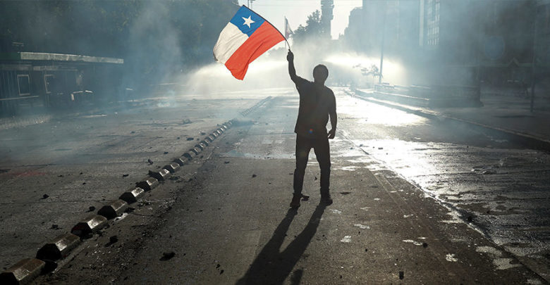 Tras movilizaciones históricas, aprueban más del 90% nueva constitución en Chile