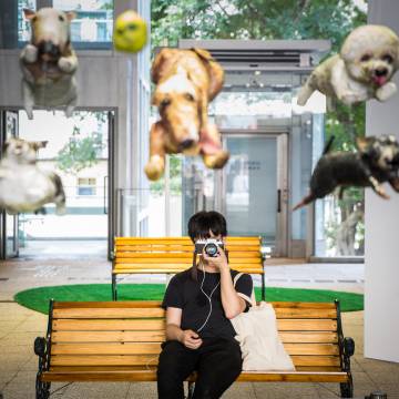 Instalación en el patio interior del PMQ, 'hub' de creadores en Aberdeen Street, en Hong Kong.