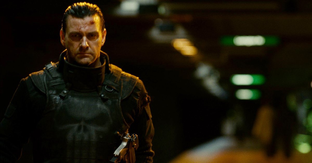 49-punisher-war-zone_69d22ae6