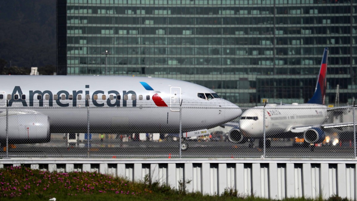 Delta y American Airlines suspenden sus vuelos desde EEUU a China por el coronavirus