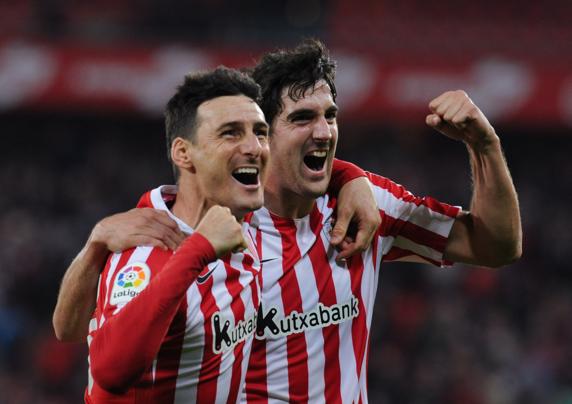 Aduriz y San José se muestran eufóricos tras el segundo gol