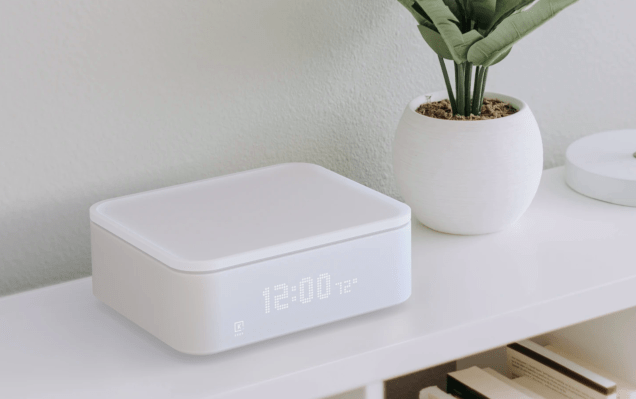 CES premia a la compañía de cannabis y luego le prohíbe mencionar el cannabis cuando exhibe