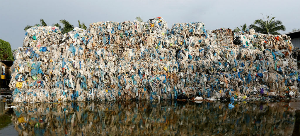 China prohibirá producción y uso de plásticos