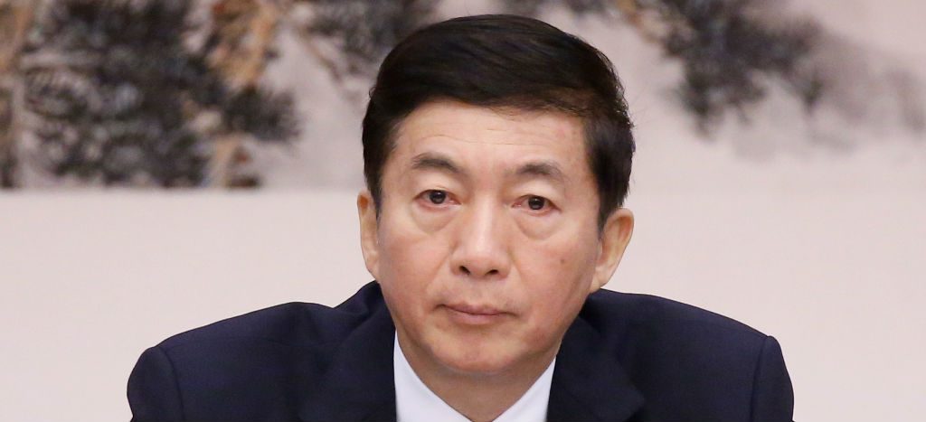 China reemplaza a su representante político en Hong Kong