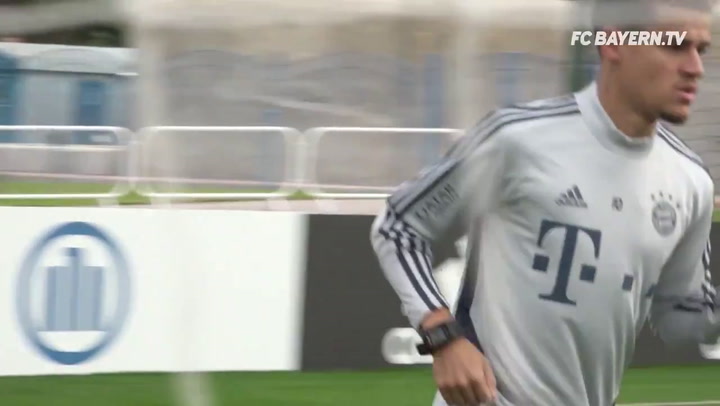 El Bayern ya se entrena en Qatar, con la reaparición de Lucas Hernández El Bayern ya se entrena en Qatar, con la reaparición de Lucas Hernández