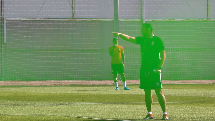 Diego Martínez renueva como entrenador del Granada hasta 2021 Diego Martínez renueva como entrenador del Granada hasta 2021