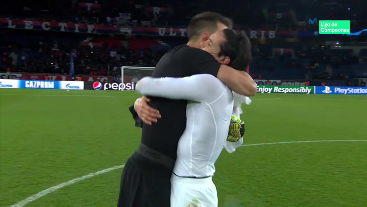 Champions League: PSG - Galatasaray. Gol de Cavani (5-0)