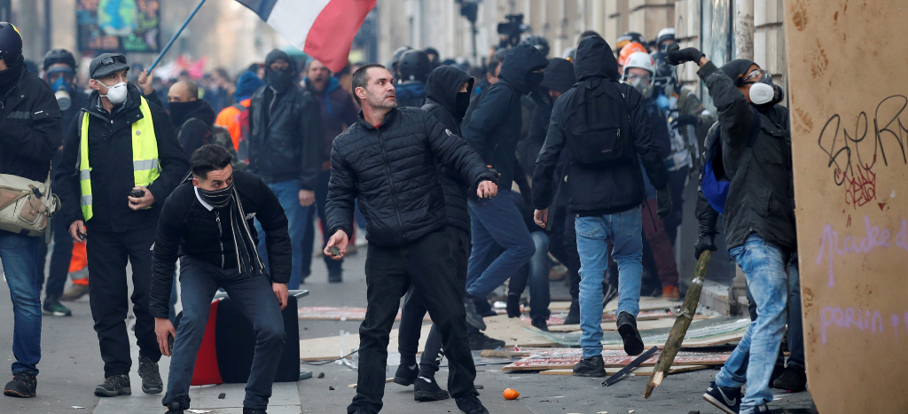 Francia registra 40 días de huelga contra la reforma de pensiones
