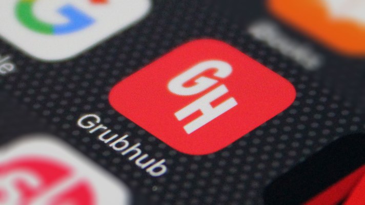 Grubhub dijo que explore la venta en beneficio de Uber, DoorDash y otros
