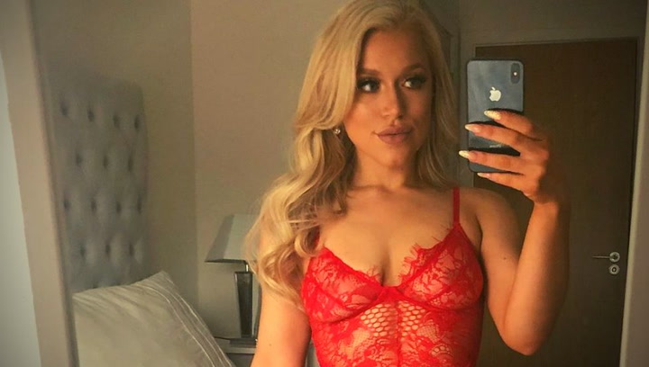 Así es la actriz de cine para adultos Elle Brooke.mp4