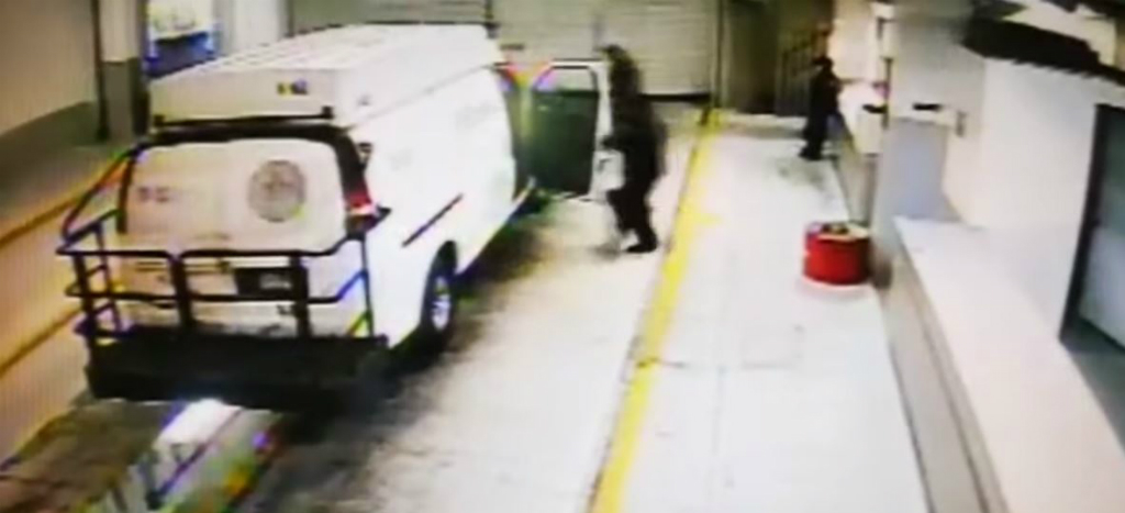 Operador de “El Chapo” y sus hijos escapó en ambulancia, tres custodios lo ayudaron: Gobierno CdMx