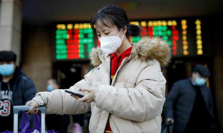 Rusia cierra fronteras con China para prevenir propagación del coronavirus