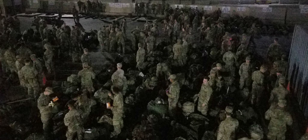 Tras asesinato de líder militar iraní, EU enviará más de 3 mil soldados a Medio Oriente