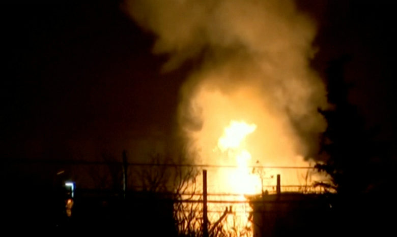 Un muerto y 6 heridos deja explosión en planta química de Tarragona, España | Videos