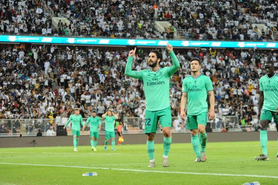 El Real Madrid fue el primer finalista de la Supercopa tras arrollar al Valencia