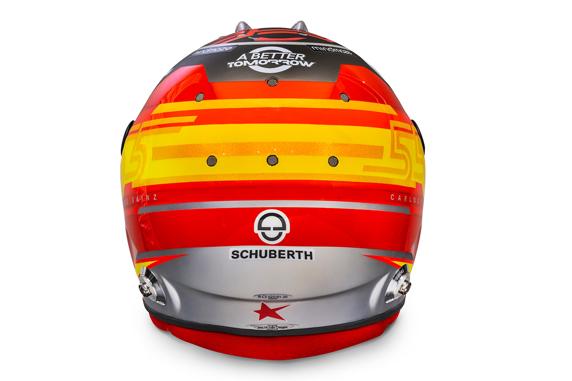 El nuevo casco de Carlos Sainz