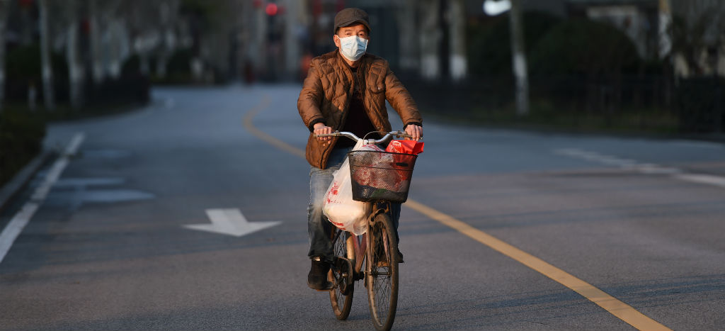 Reportan ‘crisis sin precedentes’ por casos de COVID-19 en Corea del Sur