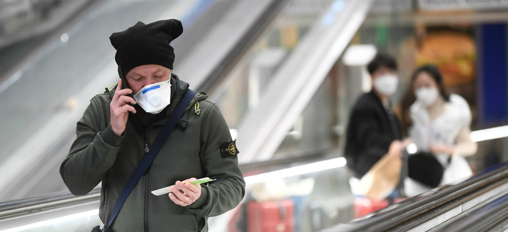 Suman dos mil 801 muertos por Covid-19 en el mundo