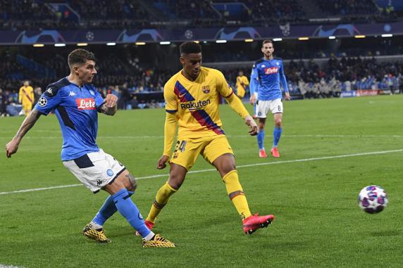 Junior sufrió mucho en el lateral izquierdo