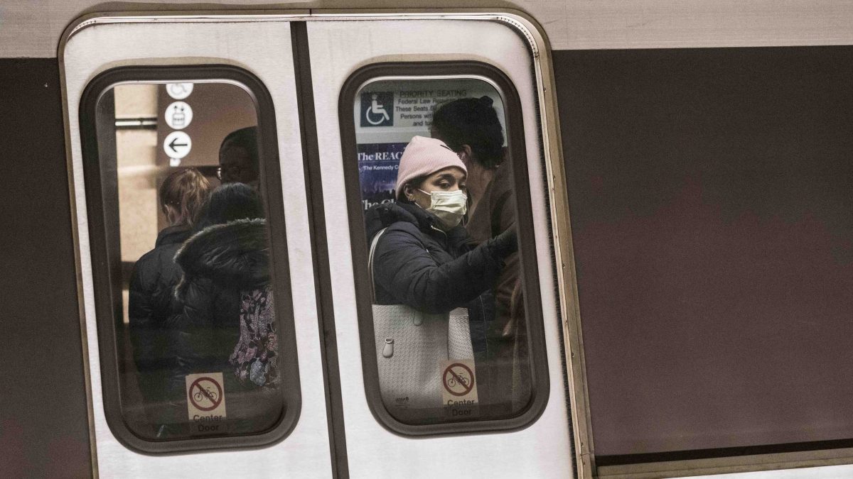 NBC News: muere la primera persona por coronavirus en Estados Unidos