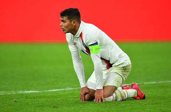 Thiago Silva, lesionado (Photo by Stuart Franklin/Bongarts/Getty Images)