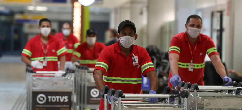 Arabia Saudita suspende llegada de peregrinos y turistas por coronavirus