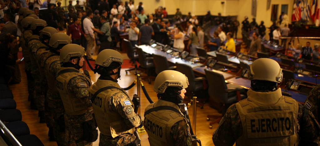 Corte ordena a Bukele no usar al Ejército para fines ajenos a la Constitución