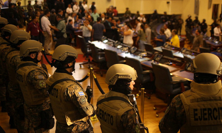 Corte ordena a Bukele no usar al Ejército para fines ajenos a la Constitución
