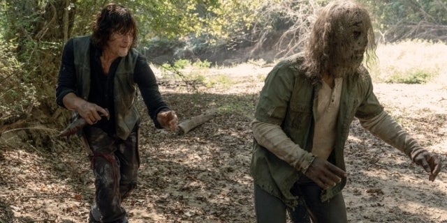 Daryl regresa para salvar a Connie y Magna en el clip de la Temporada 10 Episodio 10