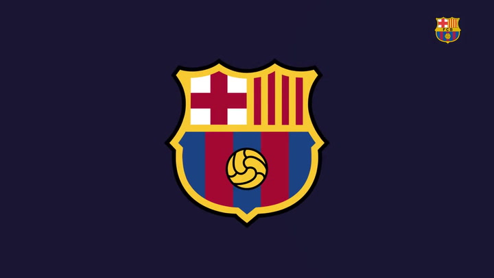 El FC Barcelona presentó un nuevo diseño de su escudo en 2018 El FC Barcelona presentó un nuevo diseño de su escudo en 2018