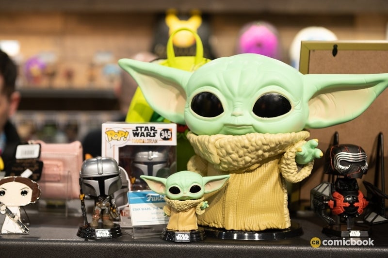 bebé mandaloriano yoda funko pops group
