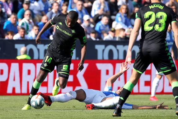 Los jugadores de Betis y Leganés se emplearon a fondo