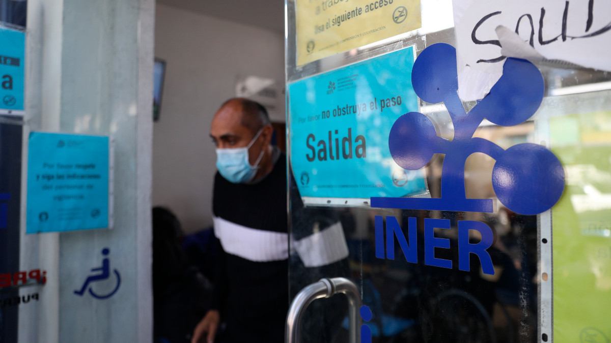 La reacción de los mexicanos al primer caso de coronavirus