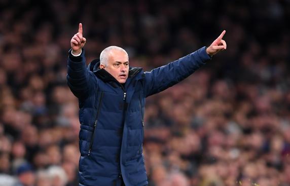 José Mourinho, en el partido contra el Leipzig (Photo by Laurence Griffiths/Getty Images)