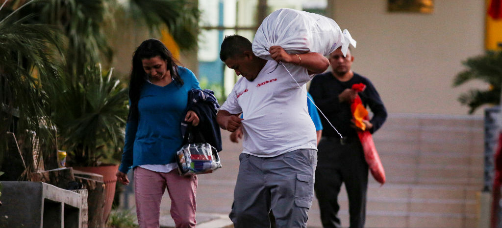 Políticas de EU sobre deportación exponen a salvadoreños a la muerte y abusos: HRW