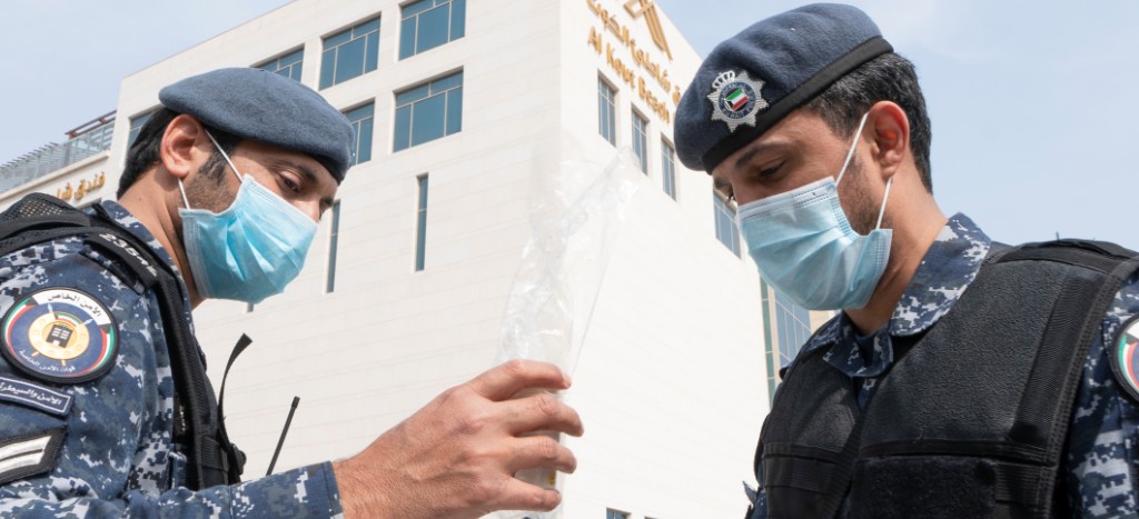 Primeros casos de coronavirus en Kuwait, Bahréin y Afganistán; OMS inspecciona epicentro del Covid-19