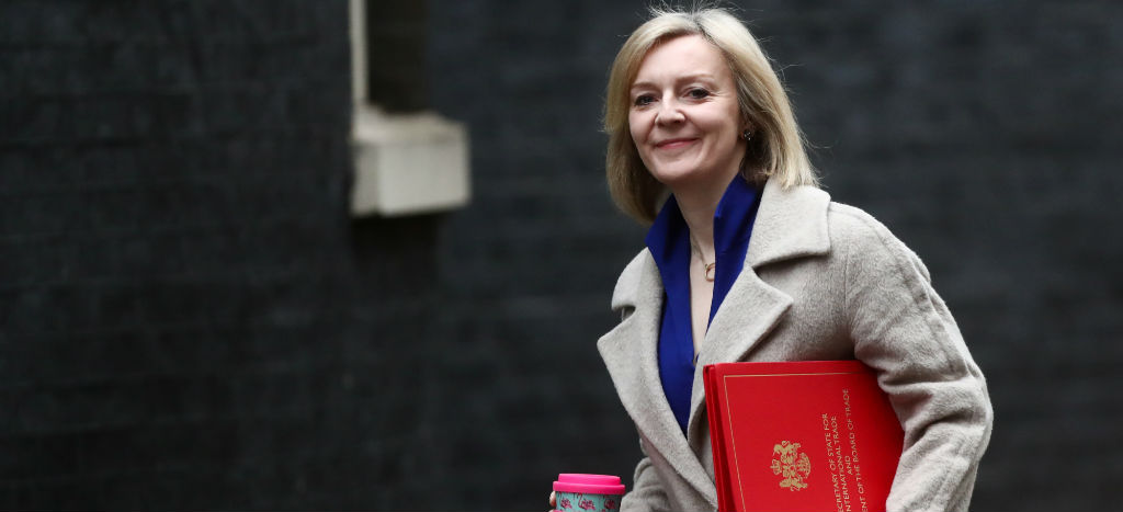 Reino Unido busca grandes reducciones arancelarias en acuerdo comercial con EU