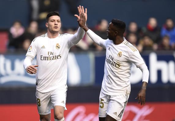 Vinicius y Jovic podrían ser titulares en el ataque del Madrid en el Ciutat de València