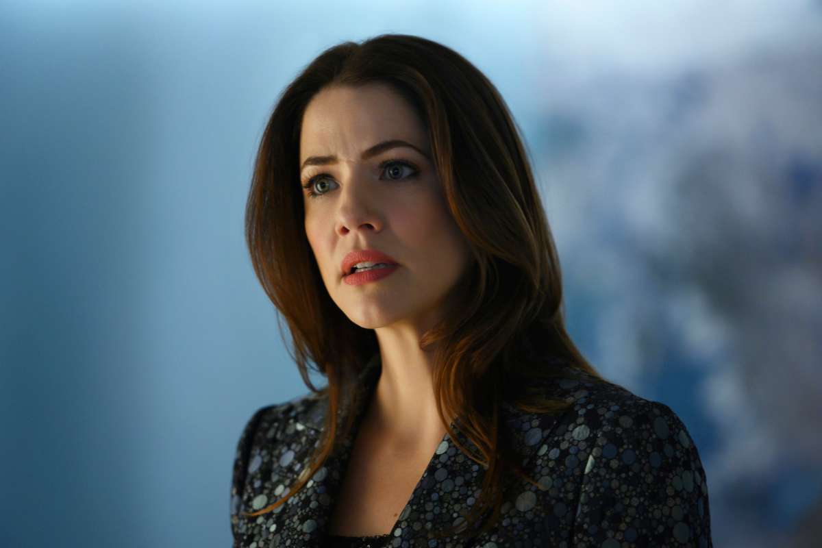 supergirl el guardaespaldas andrea