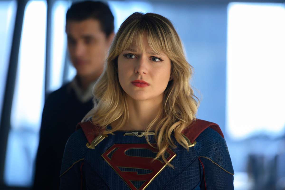 supergirl el guardaespaldas