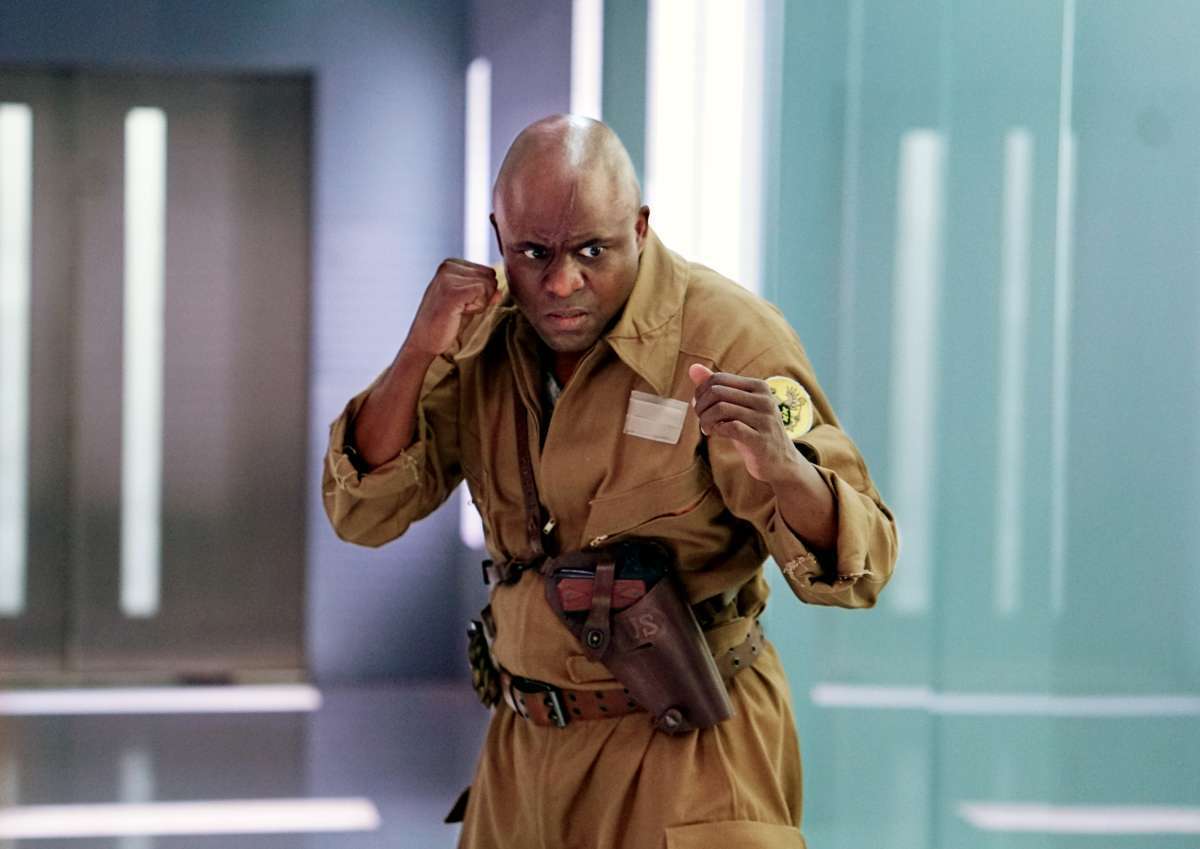 rayo negro temporada 3 sepulturero final 2