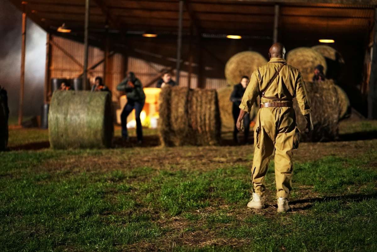 rayo negro temporada 3 sepulturero final