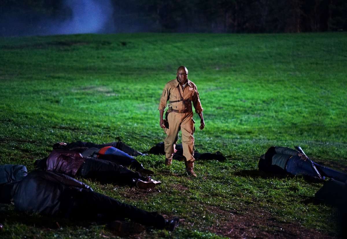 sepulturero negro temporada 3 sepulturero