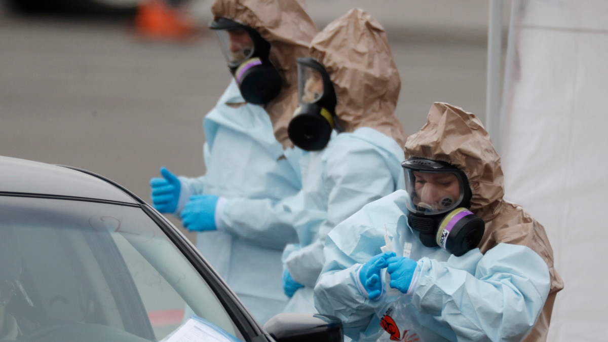 Mueren dos ancianos en asilo de Fort Lauderdale por coronavirus