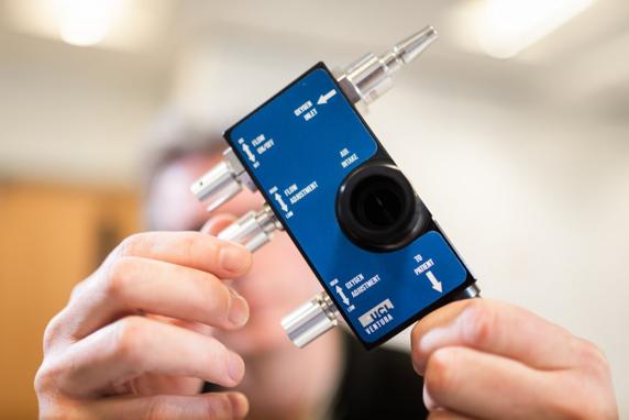 Mercedes investiga para crear un nuevo respirador