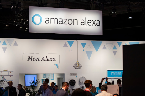 Amazon lanza experiencia de compra por voz con tecnología de Alexa en India