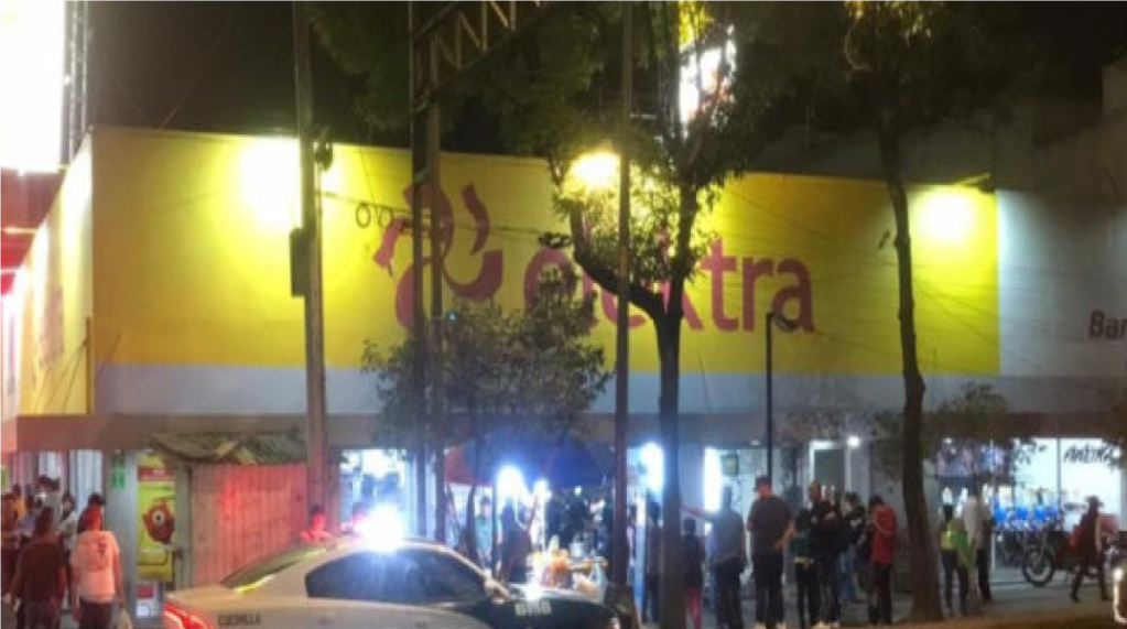 Comando armado de encapuchados saquean y roban tienda de electrodomésticos